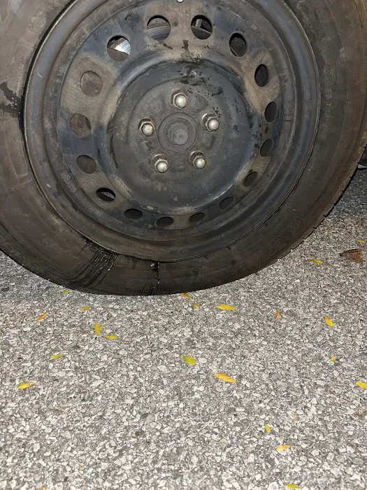 Discount Tires Plus - New & Used Tires Columbus,OH Tire & Mechanical Shop Sales Experts 6