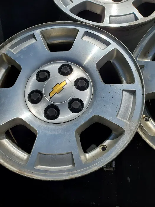 Milliron Auto Parts 3