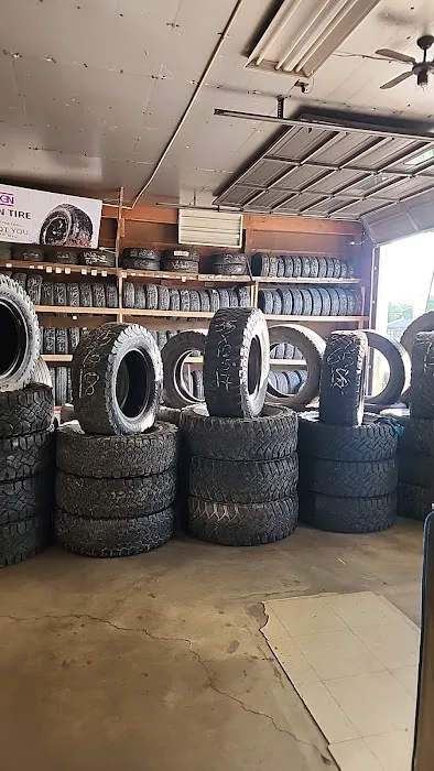 Dave's Tire 1