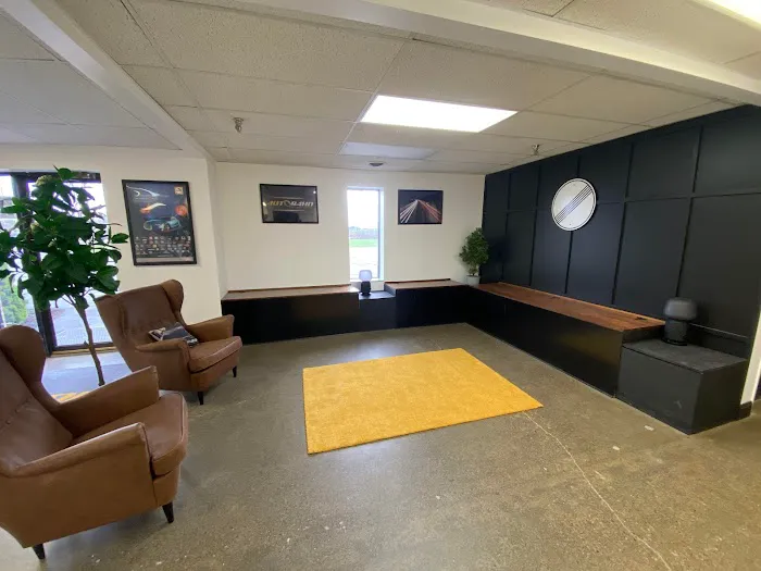 Autobahn Collision Center 0