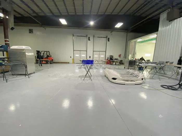 Autobahn Collision Center 5