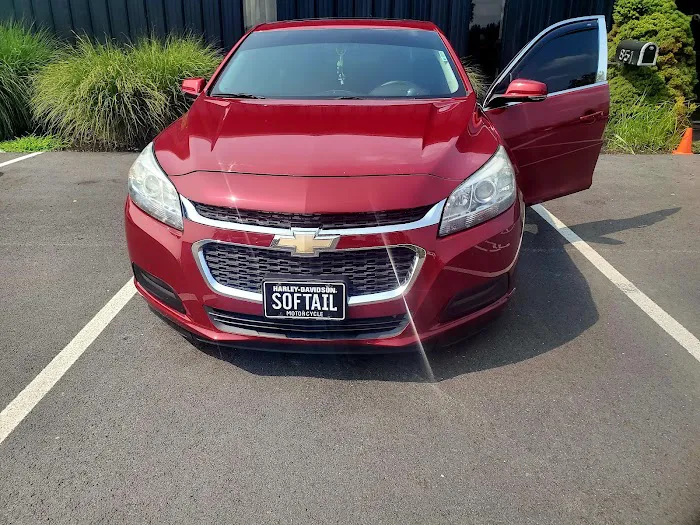 Autobahn Collision Center 7
