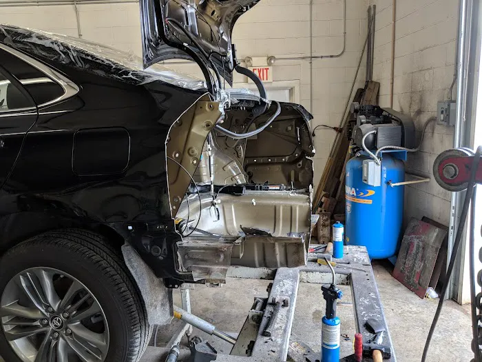 Hughes Body Shop 0