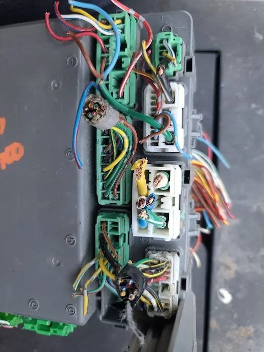 OEM Auto Recyclers 4