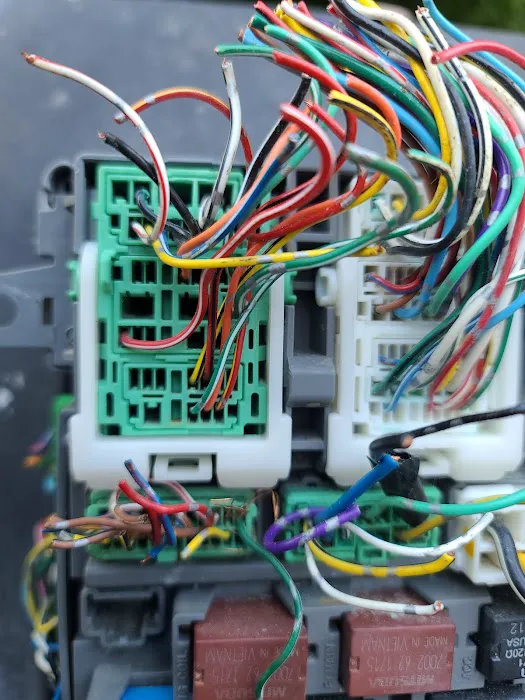OEM Auto Recyclers 8