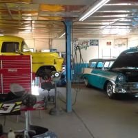 Phillips' Garage