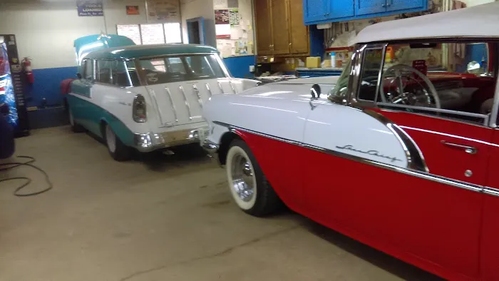 Phillips' Garage 6