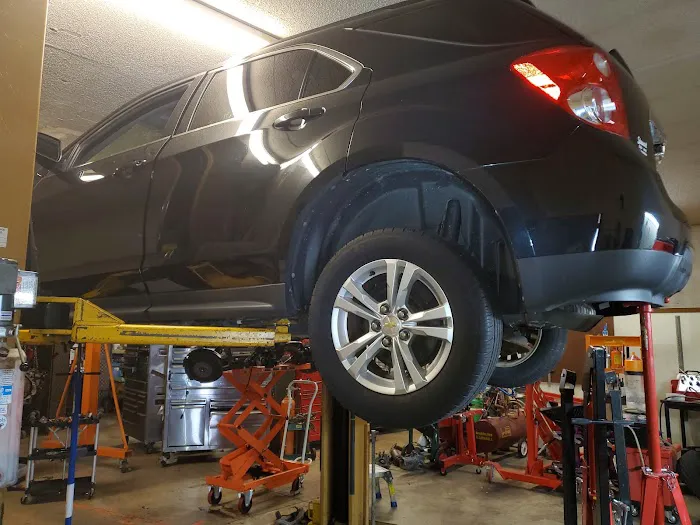 Speedy Underhood Service 4