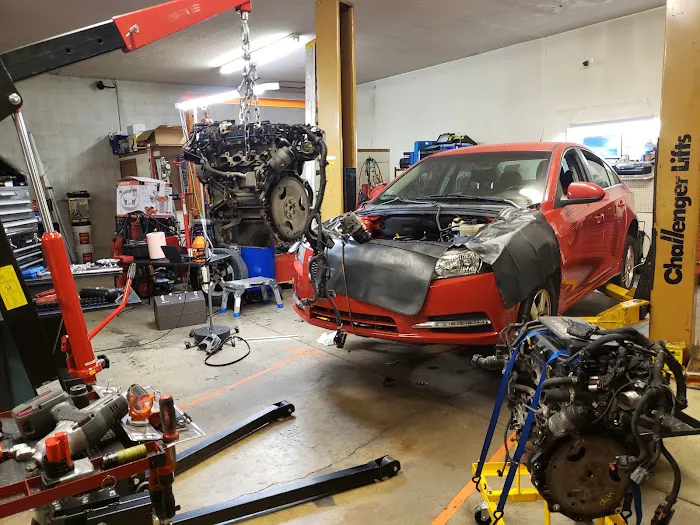 Speedy Underhood Service 8