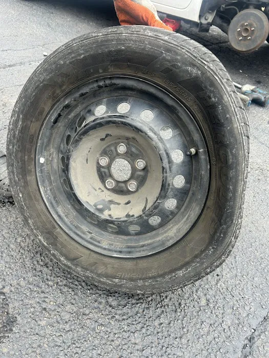 A & A Tires 1