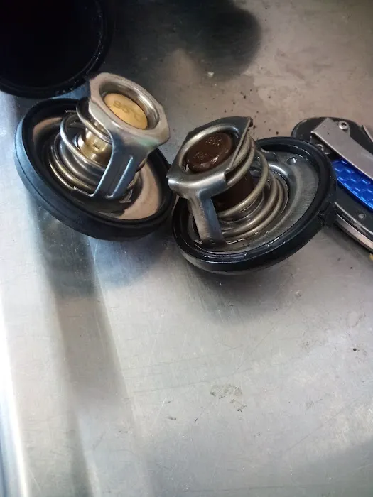 T&R Oil and Service 1