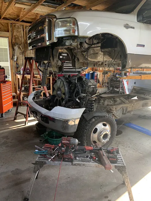 Casey's Auto and Diesel 6