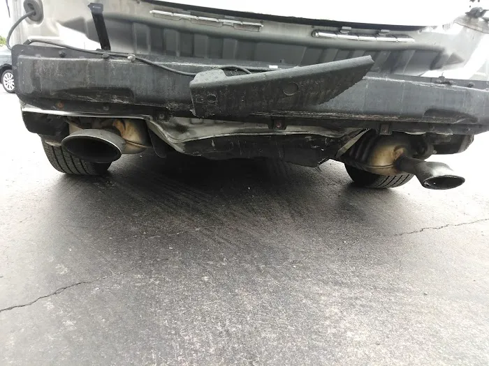 Jim's Collision Center 4