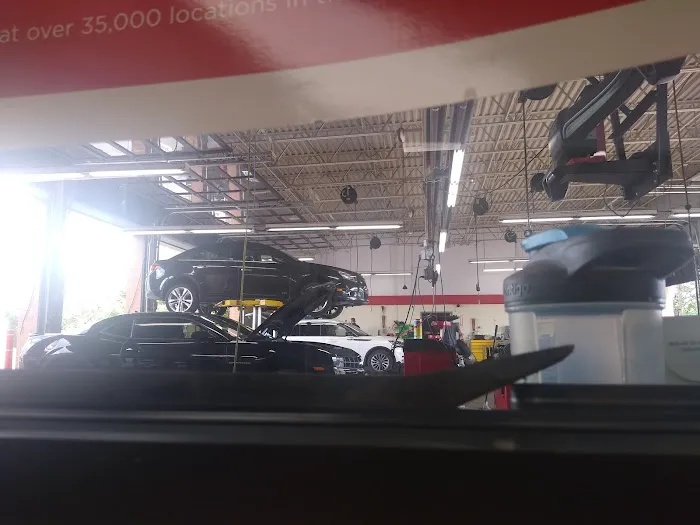 Grismer Tire & Auto Service Center 5