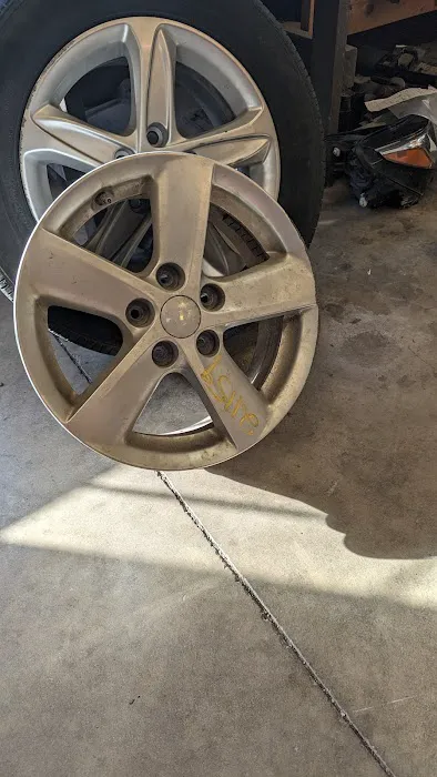 Kenny's Auto Wrecking 6