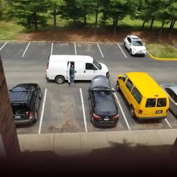 K and D Auto Glass ico