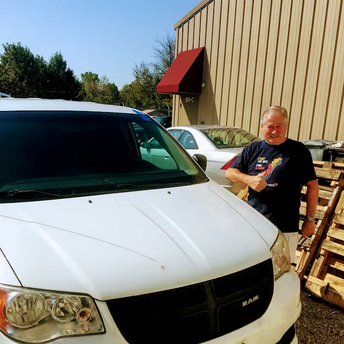 Ohio Mobile Glass LLC 9