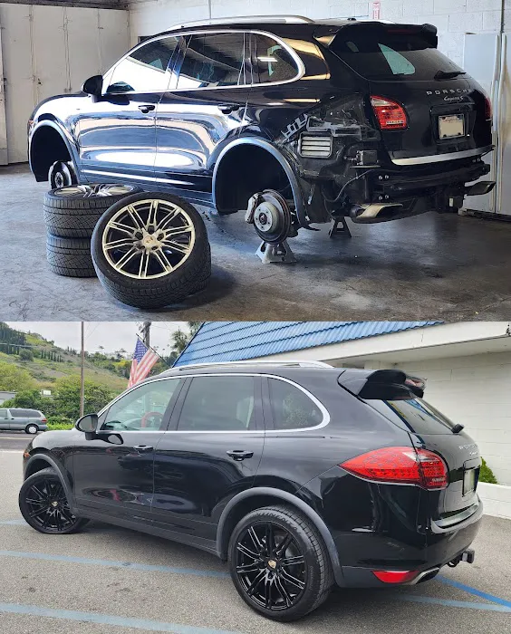 Maaco Auto Body Shop & Painting 4