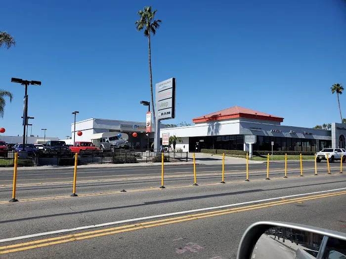 Moss Bros. Auto Parts 5