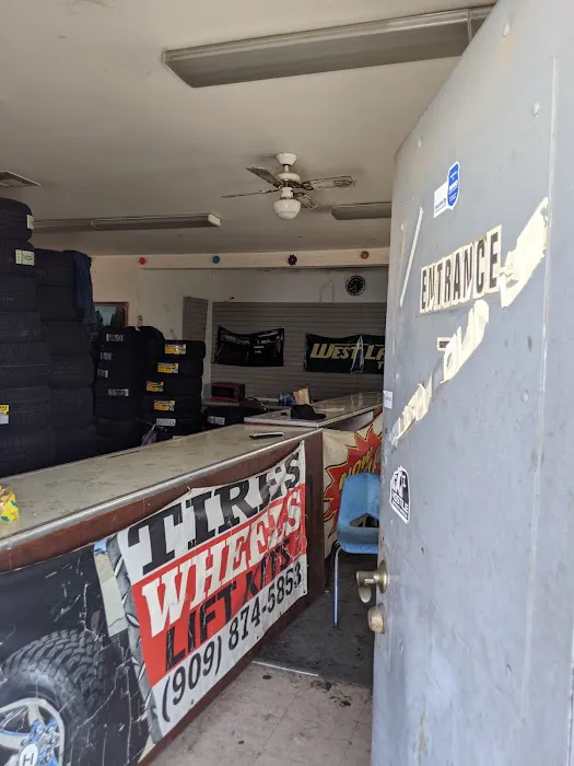 Rialto Tires 4