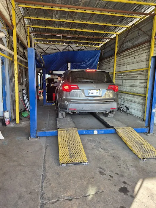 16th street tire shop 2