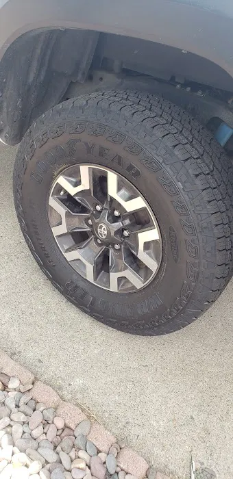 Goodyear Tire & Rubber Co 8