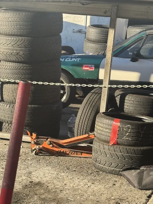 Tires 2U 4