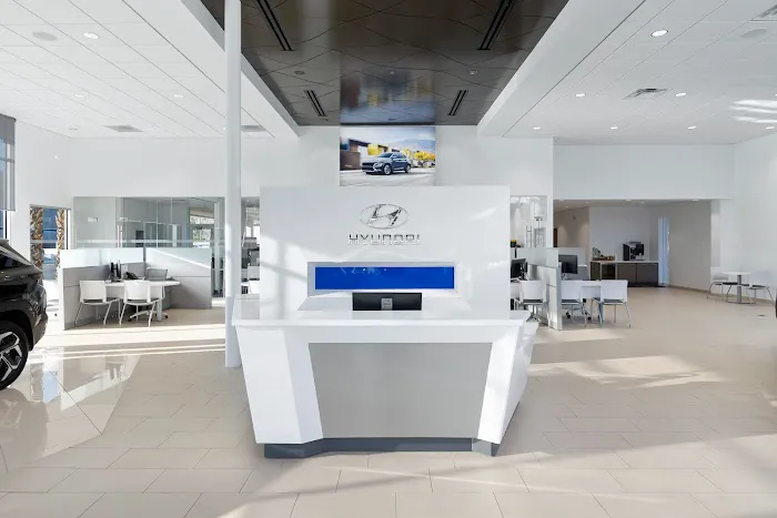 Service Department at Palm Springs Hyundai 1