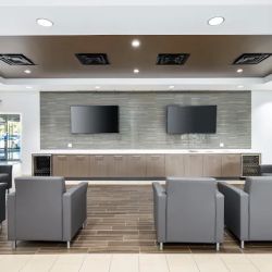 Service Department at Palm Springs Hyundai ico