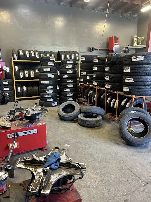 Hwy 74 tire service 5