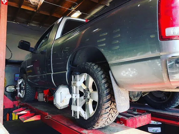 Herrera's Tires Shop 7