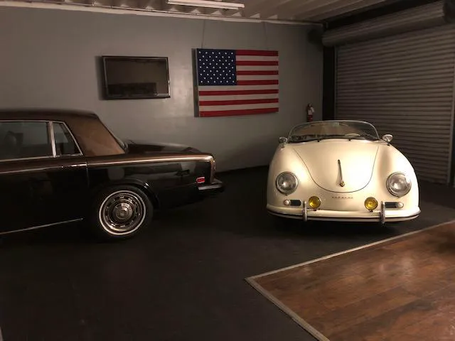 Exclusive Motors 1
