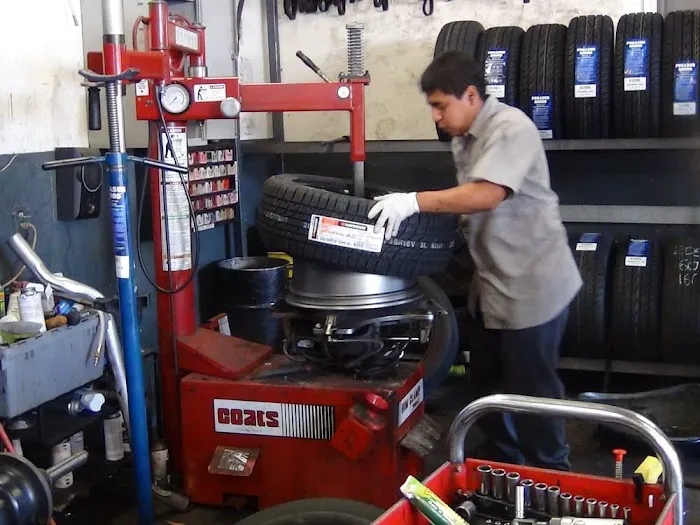 New Age Auto Repair and Tire Center Culver City 8