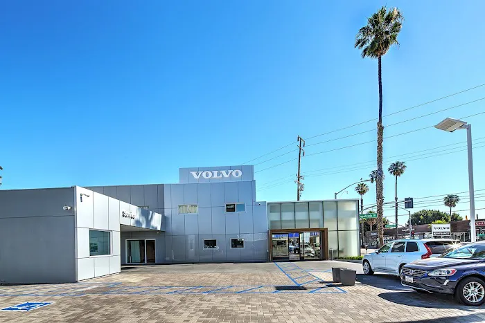 Volvo Cars Culver City Service & Parts Dept. 6