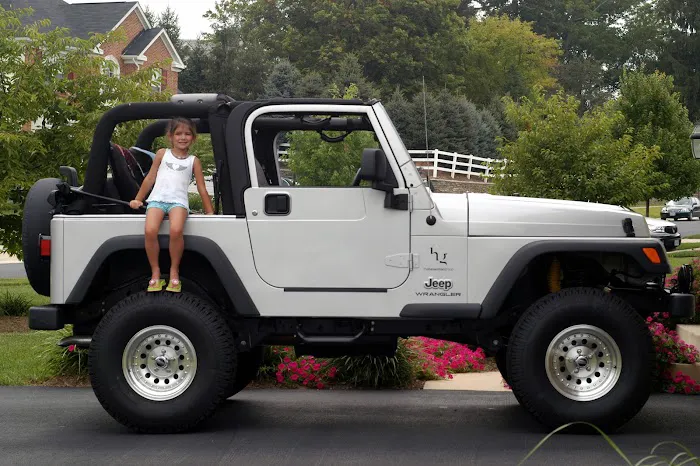 Marina West Auto Body 1