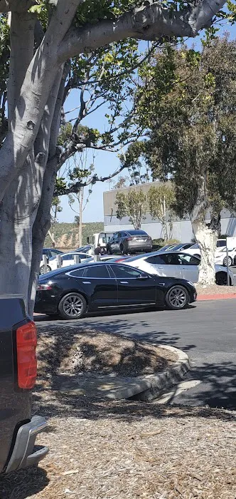 Tesla 4