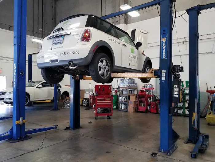Pacific Auto Service 7