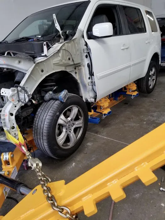 Antonio's Custom Auto Body and Paint 2