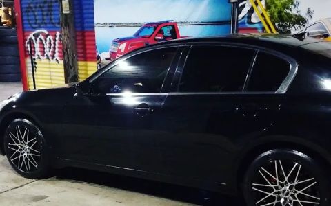 Robert's Auto Service