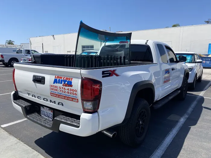 Low Cost Auto Glass 5