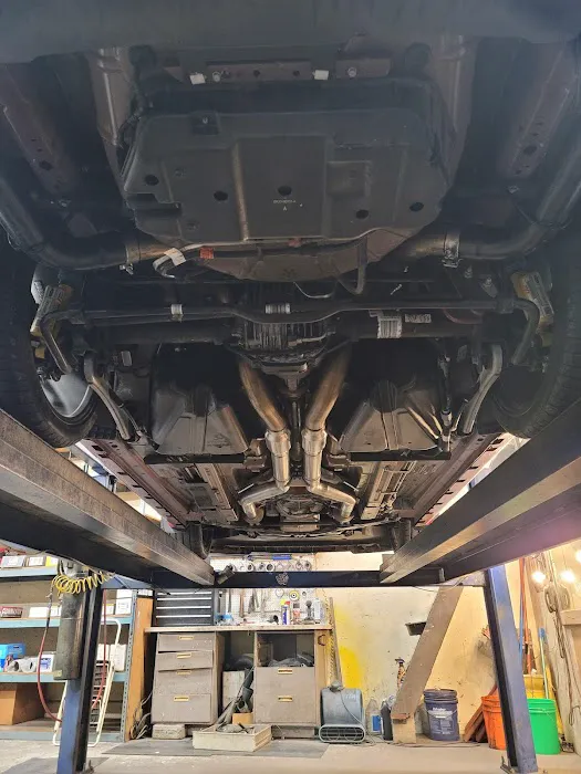 American Muffler 0