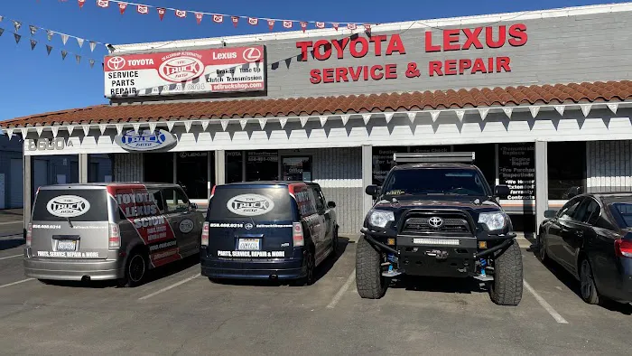 The Truck Shop: Toyota/Lexus/Scion 7