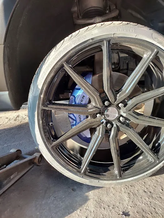 Auto Solutions 0