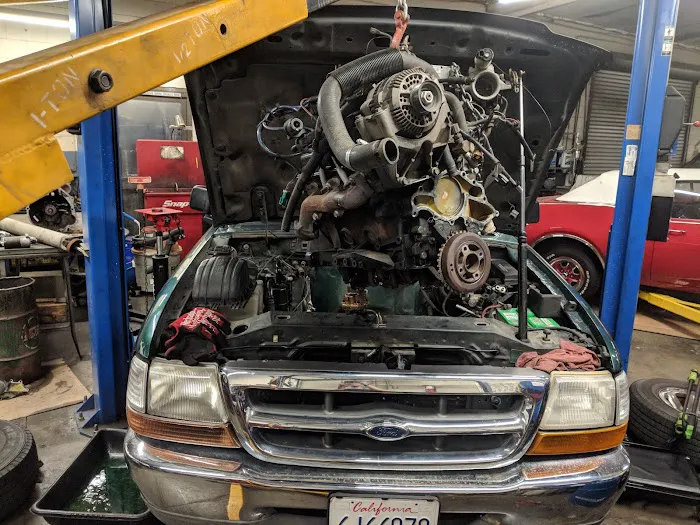 Car's Automotive Repair 6