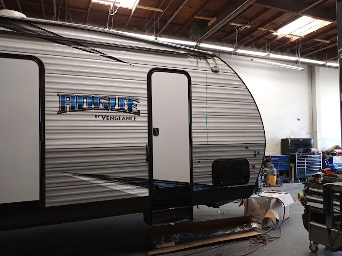 BEAR RV Collision Center 4