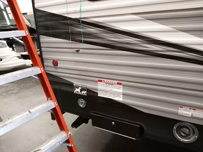 BEAR RV Collision Center 6