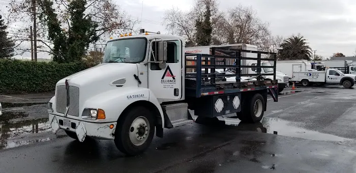 JJJR's Truck Repair & Maintenance 4