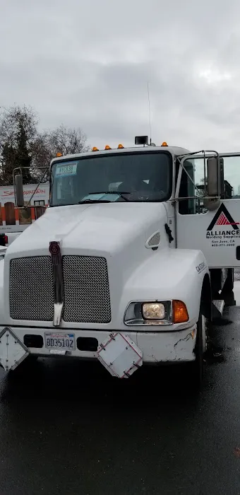 JJJR's Truck Repair & Maintenance 3