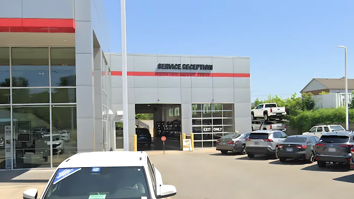 Toyota Service 5