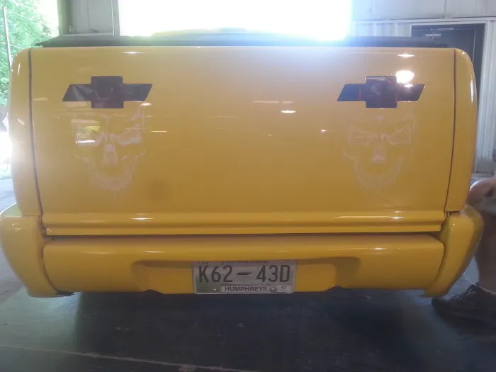 Carl's Collision Center 3